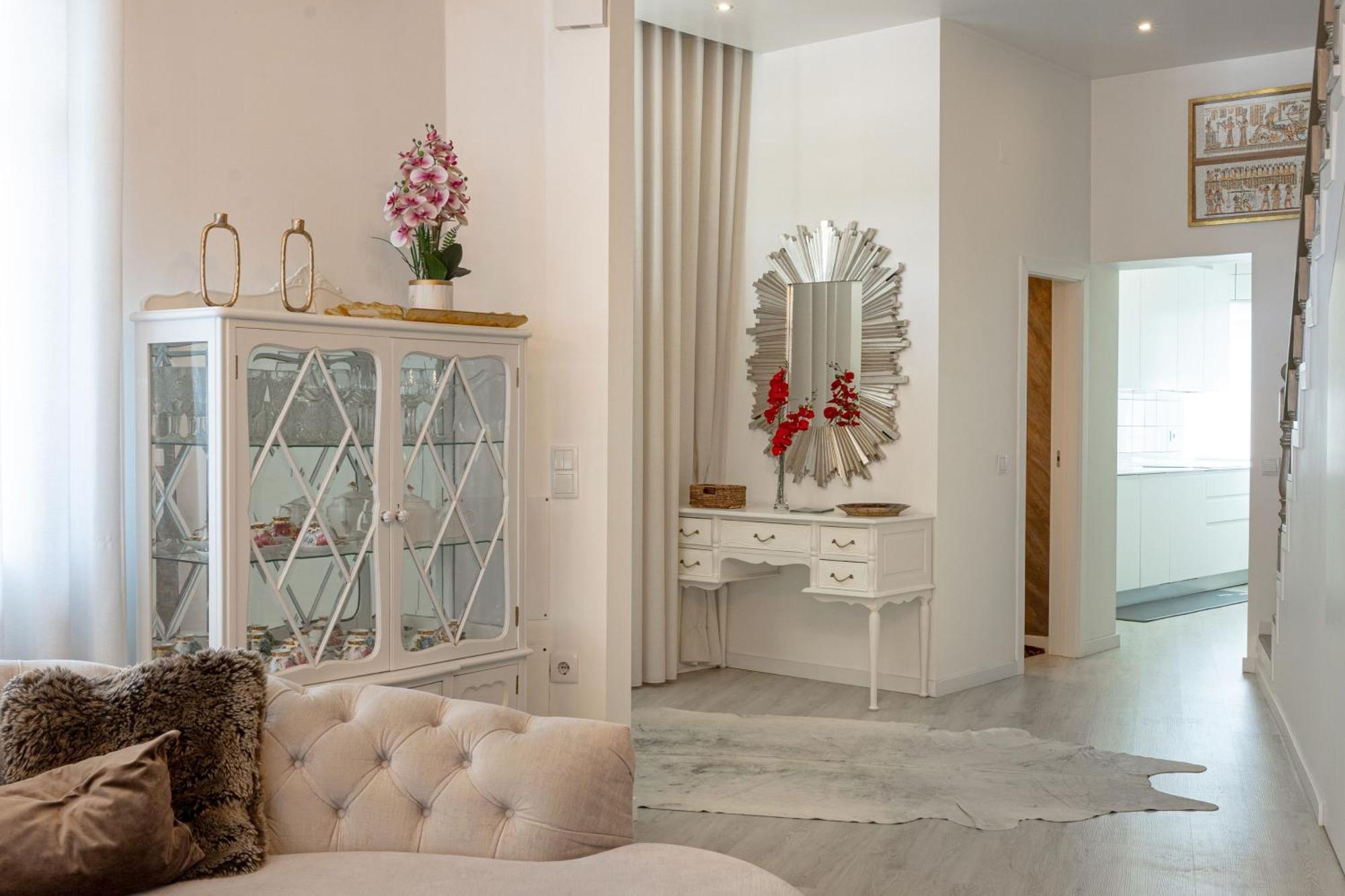 Apartamento Cava Do Viriato Deluxe Визеу Экстерьер фото